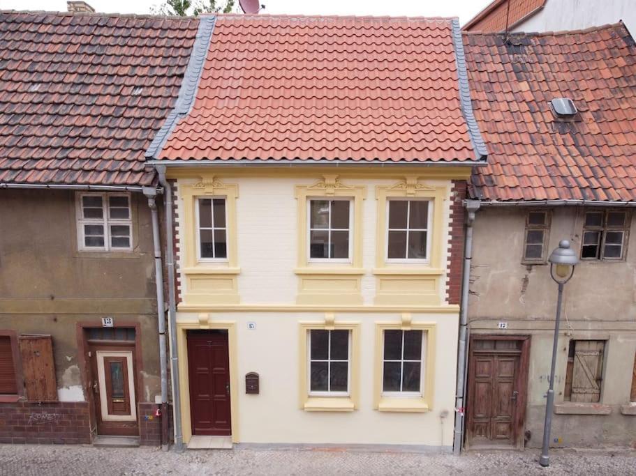 Altstadt-Apartment & Fewo Og Fuer Max 3 Pers Haldensleben Eksteriør billede